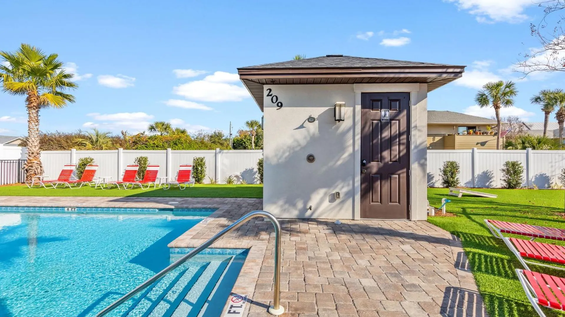 Shearwater Chateau With Lsv And Heated Pool *