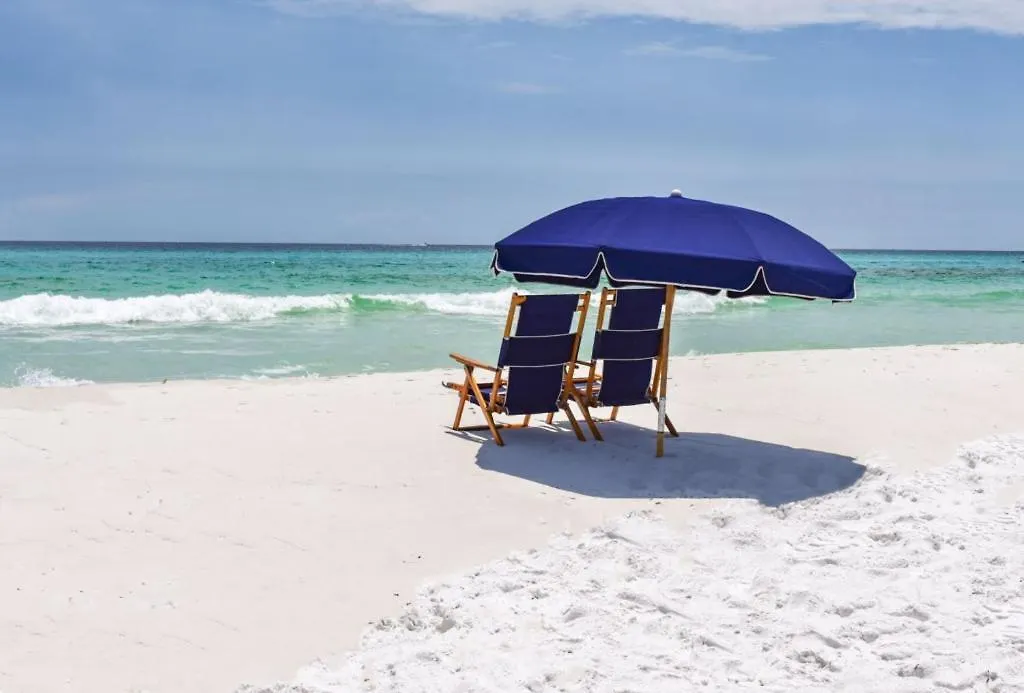 Sandgarden With Pool And Game Destin