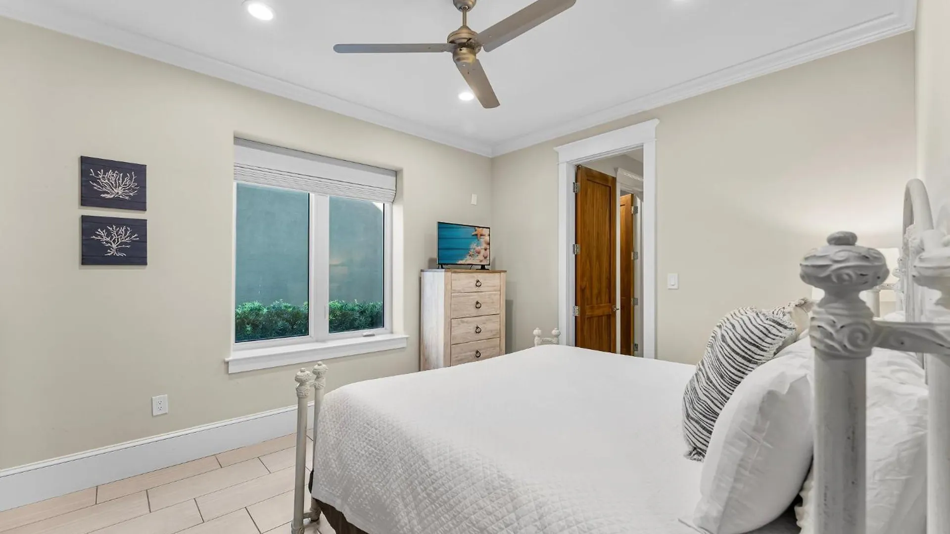 Holiday home Seastar Palazzo With Views, Lake, And Pool Destin