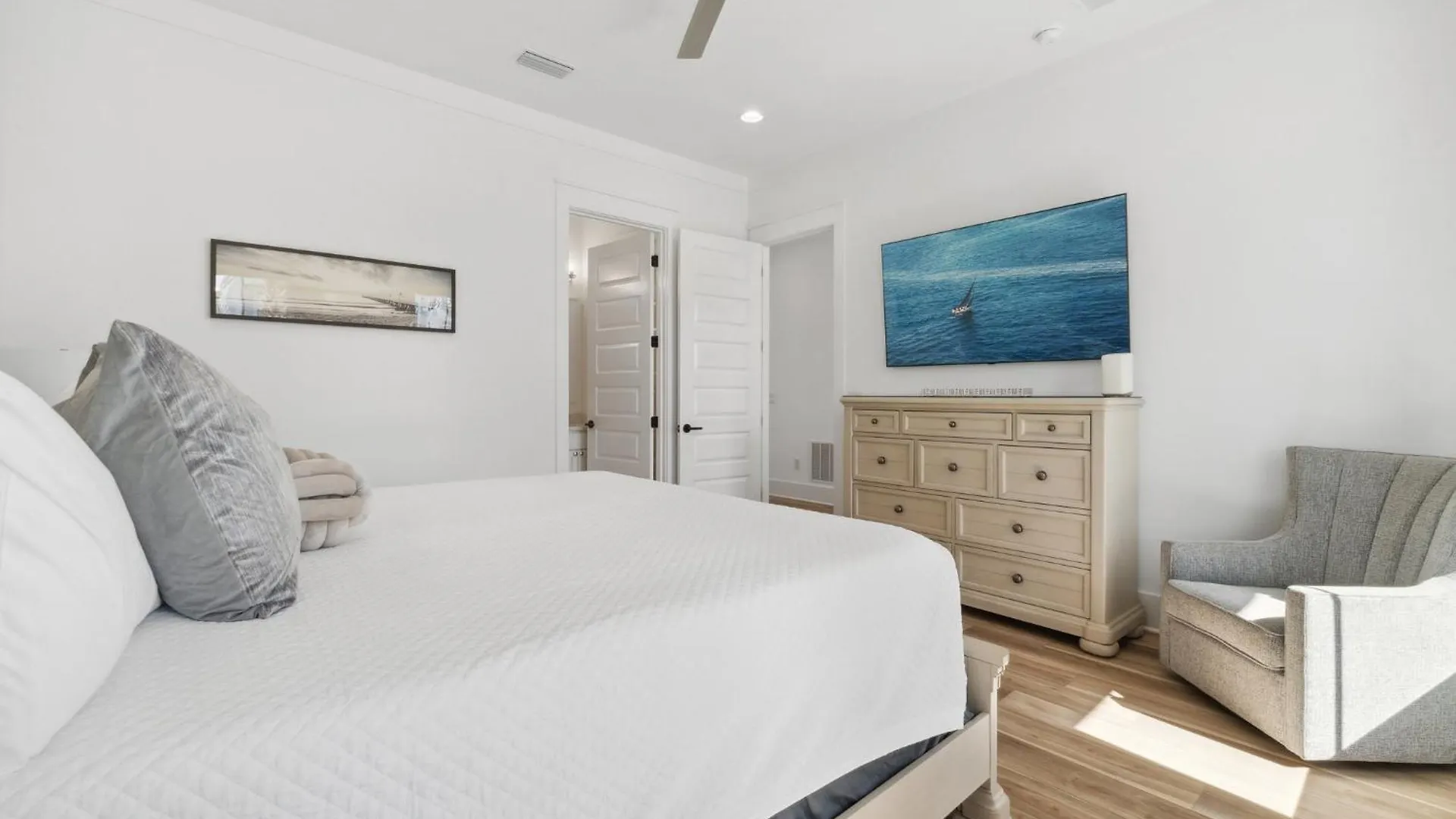 Shark Tales With Pool And Gated Neighborhood Semesterbostad Destin