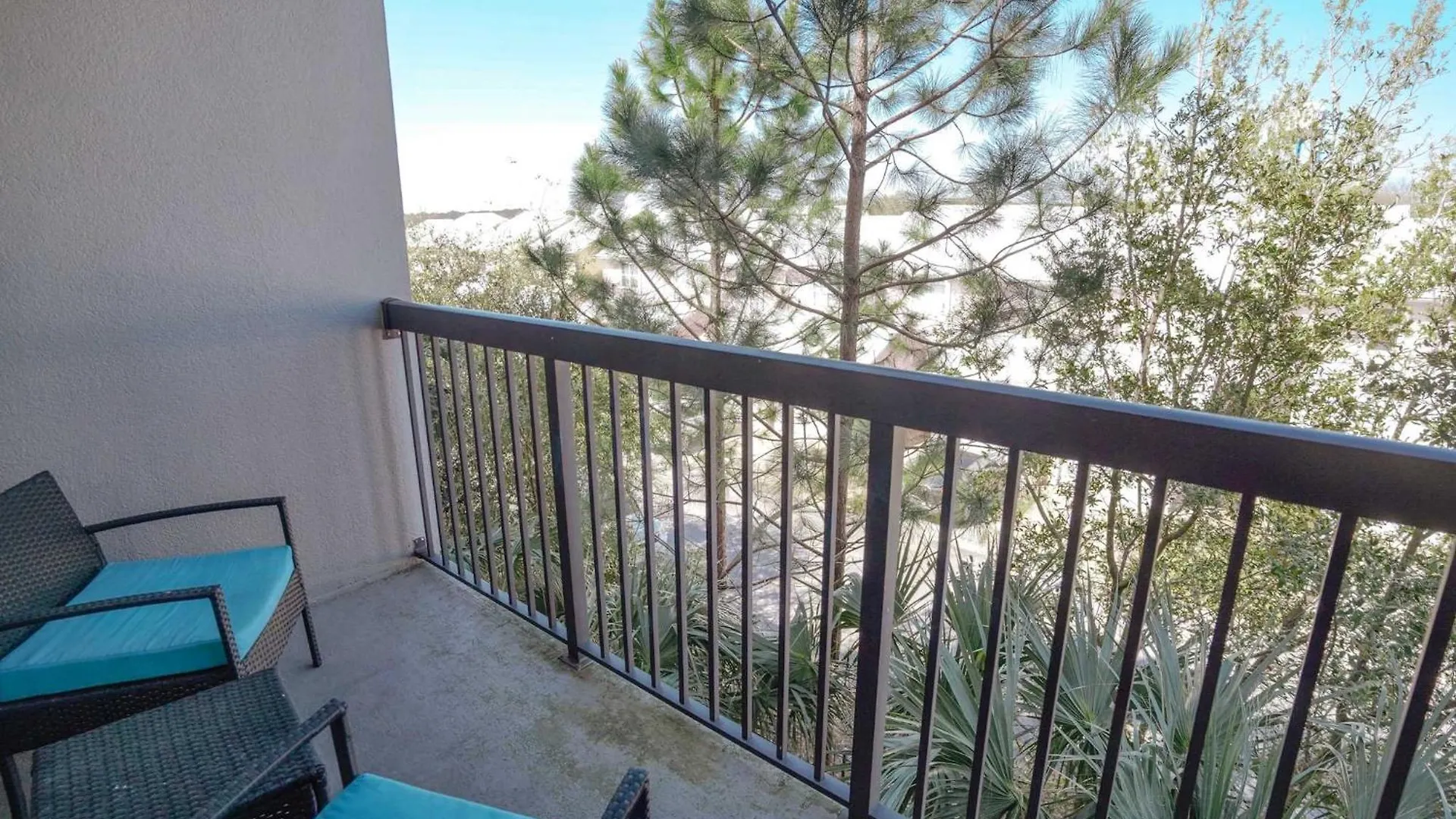 Holiday home Beachside Bliss- Is Minutes From Pool Hot Tub Near Golf