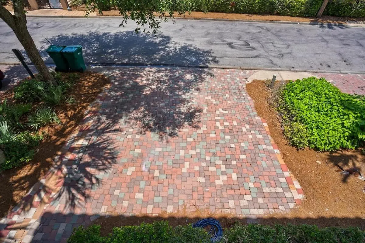 Sweet - 6bdr - Sleeps 14 - Next 2 * Destin