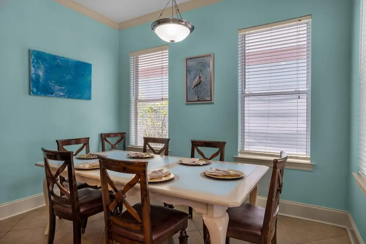 Holiday home Sweet - 6bdr - Sleeps 14 - Next 2