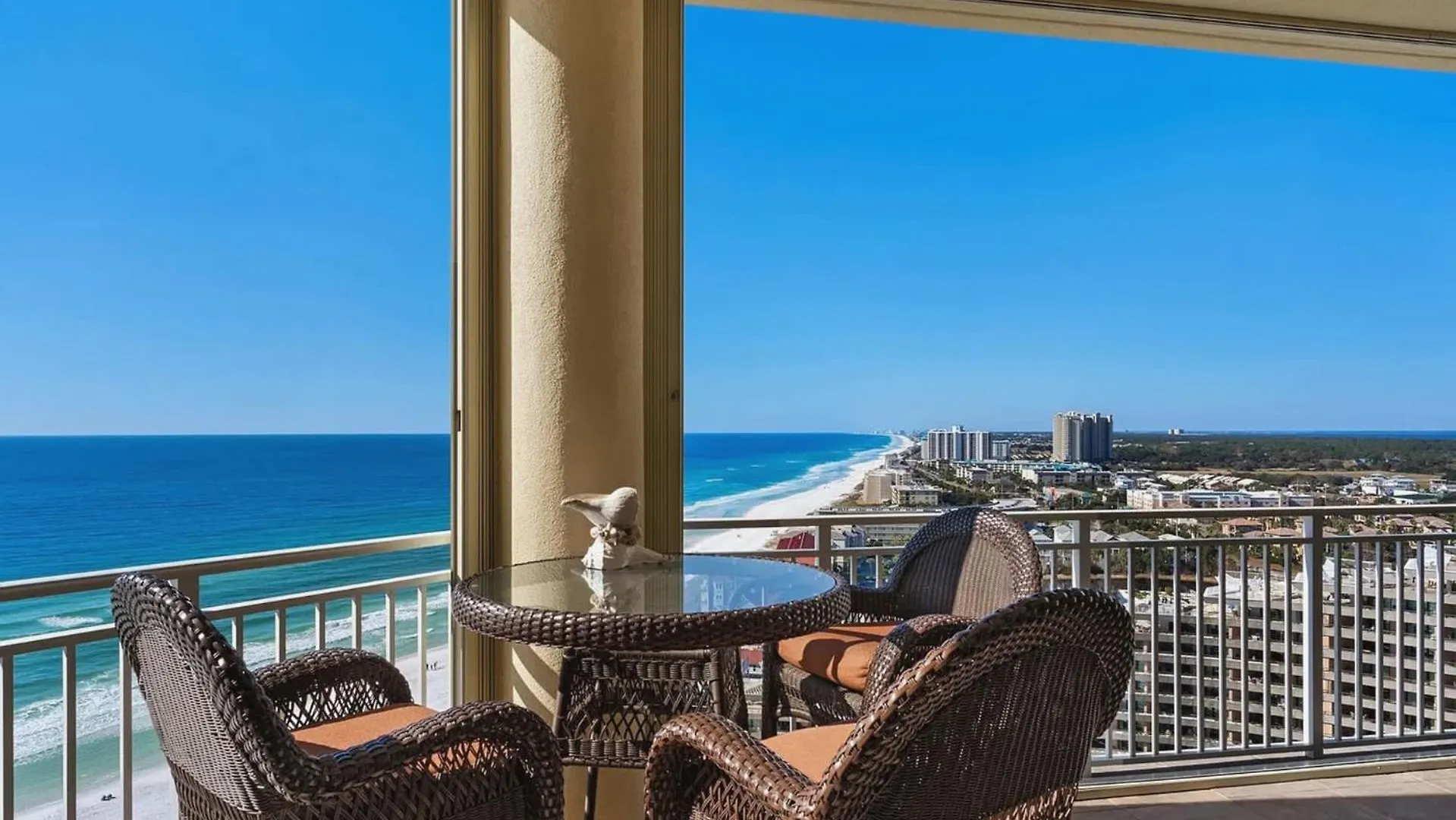 Stunning 3 Bedroom 3 Bath Gulf-front Apartment