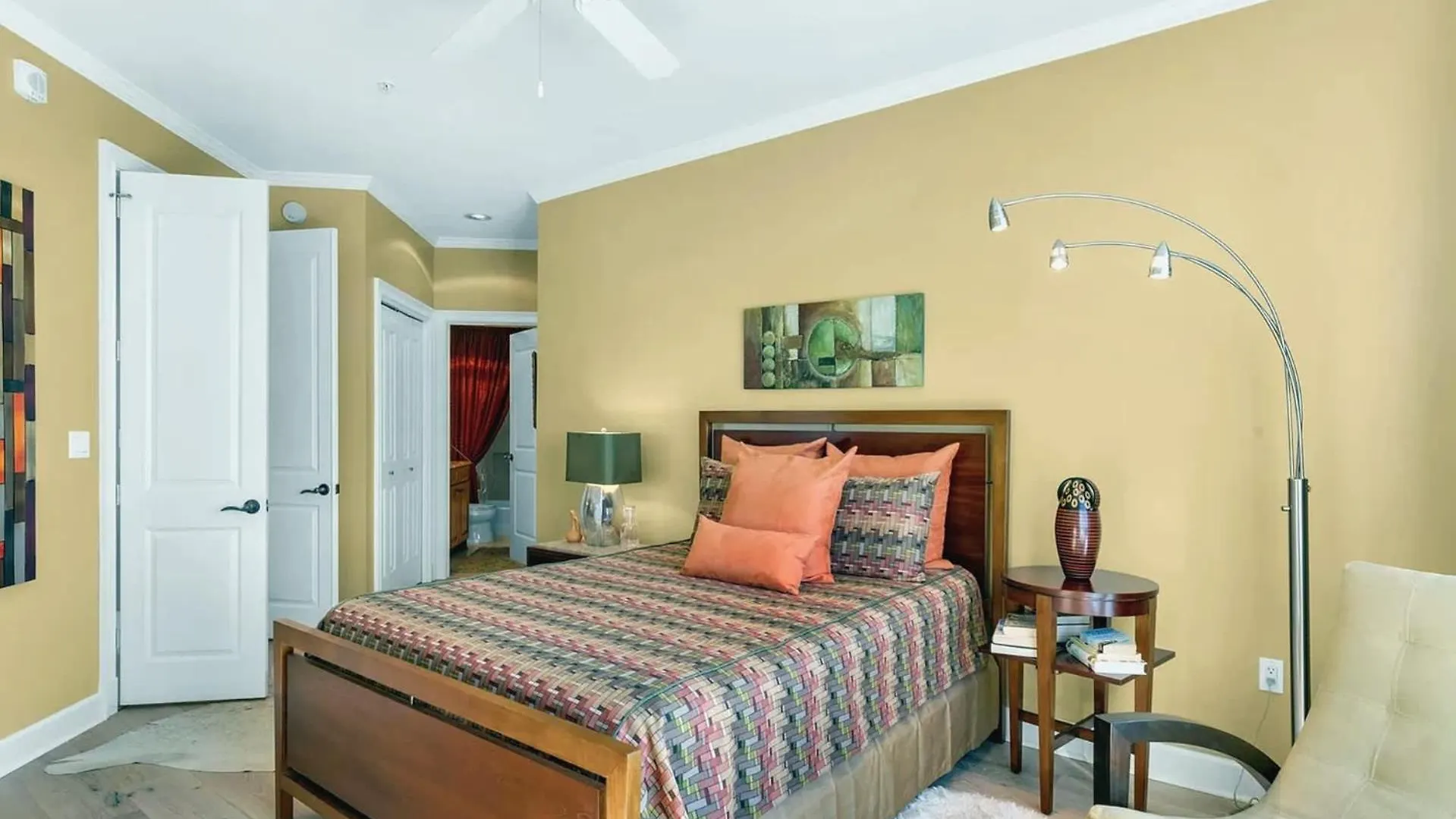 Stunning 3 Bedroom 3 Bath Gulf-front Apartment *