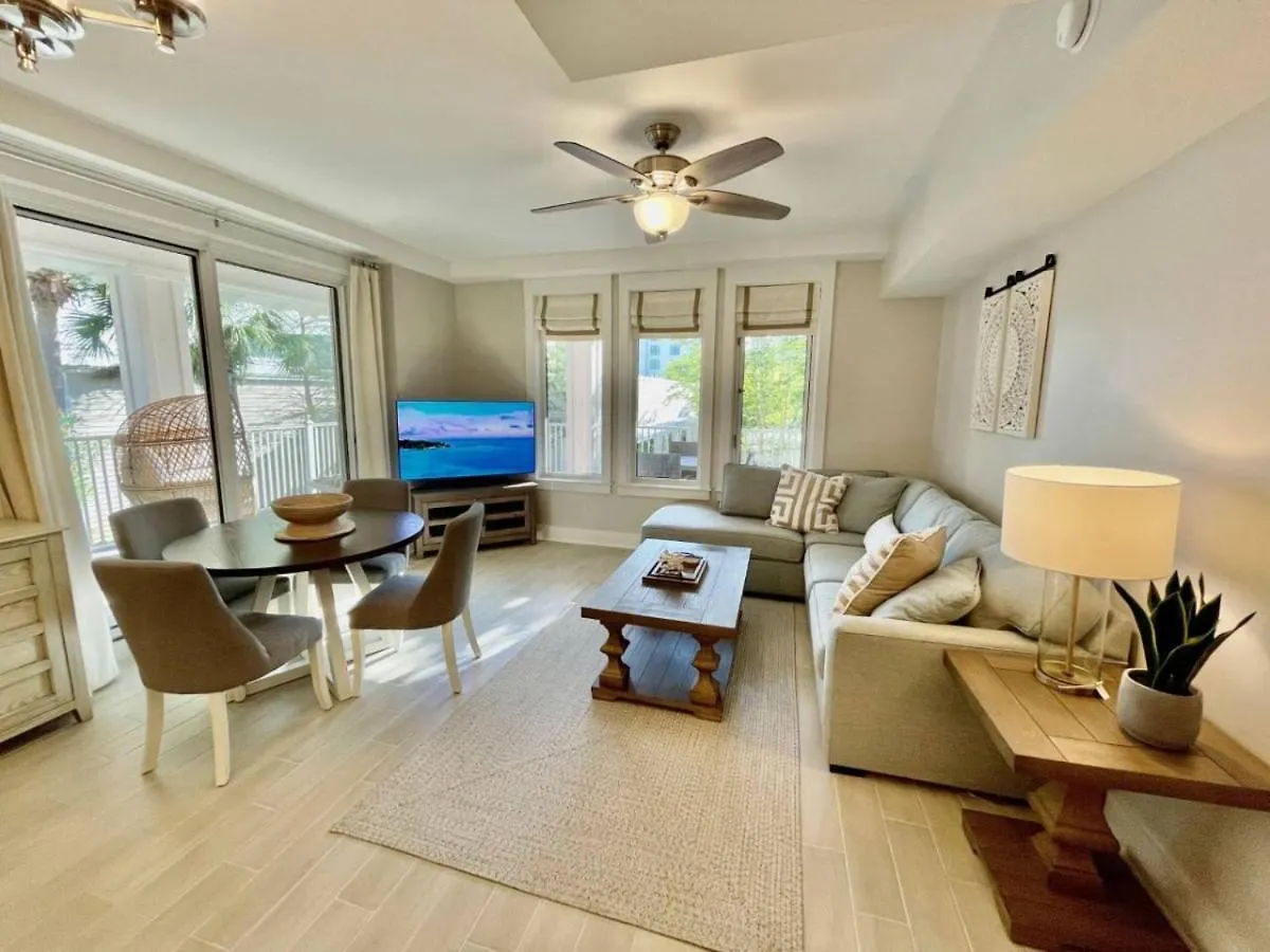 Baytown Wharf Patio Community Pool Hot Tub