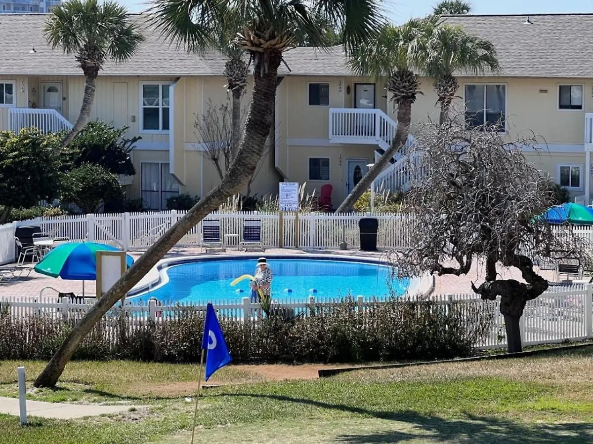 N Tee Time Community Pool Hot Tub Destin