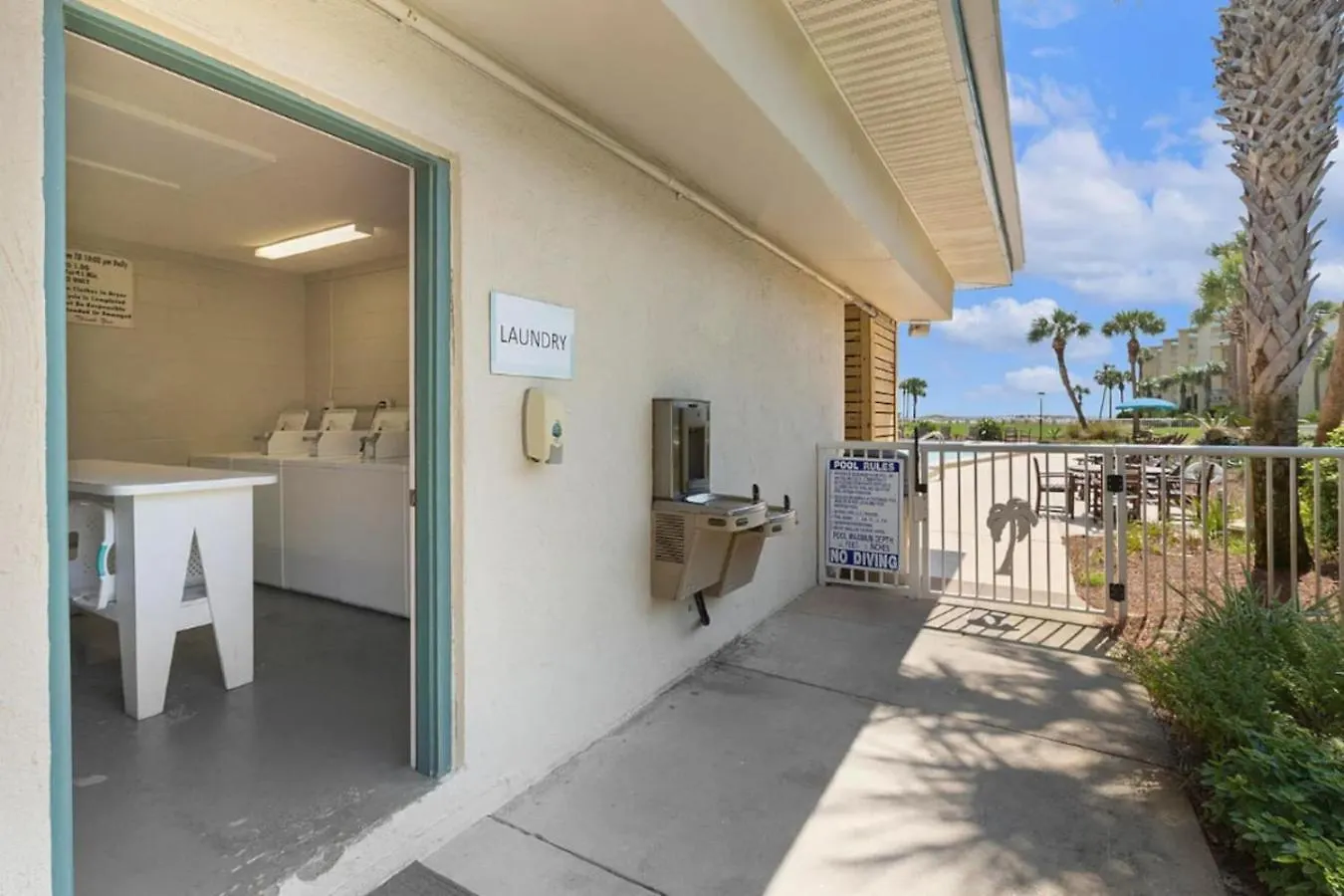 2 Bed Private Access Laundry Fitness Game 度假居
