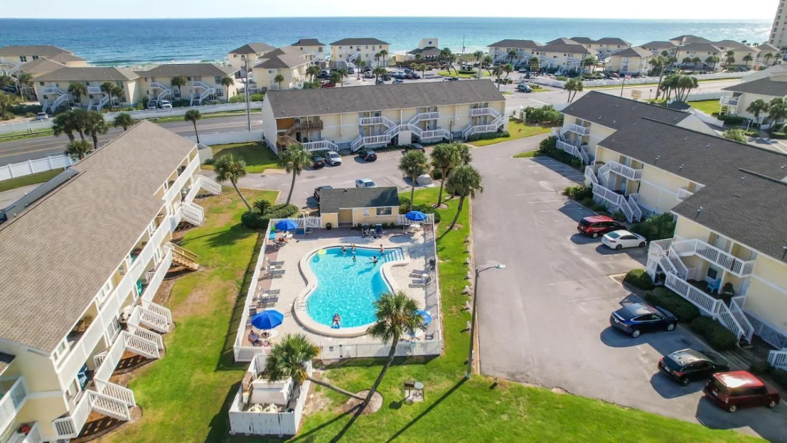 Sandpiper Cove Unit 4231 Your Getaway With Free Service * Destin