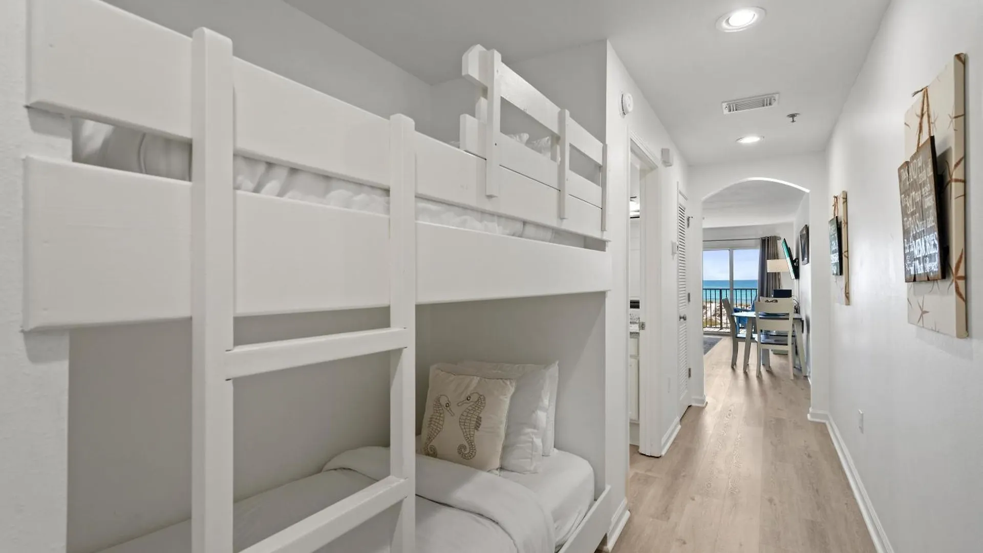 Windancer 201 Holiday home *