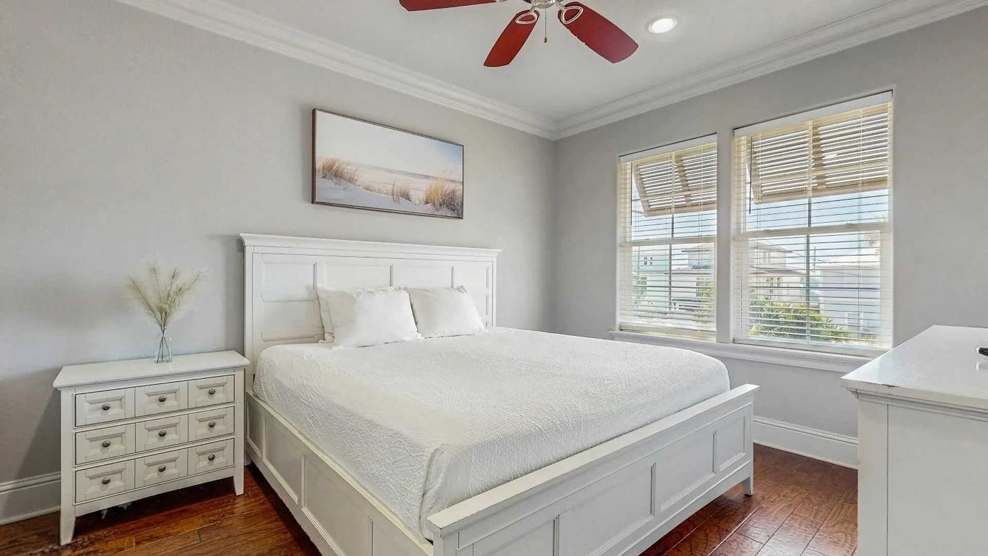 Miramar #946b Holiday home