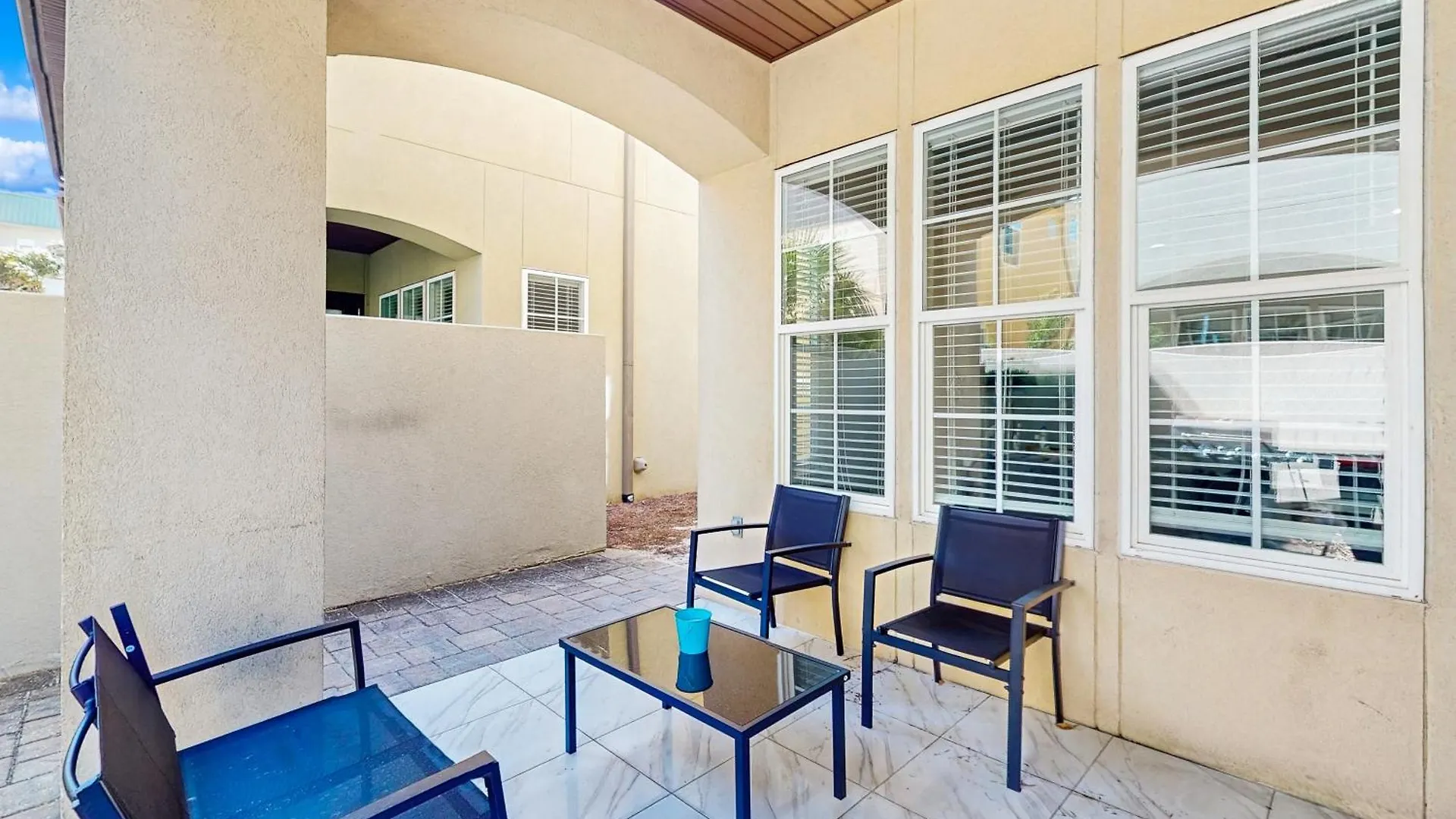 Miramar #946b Holiday home