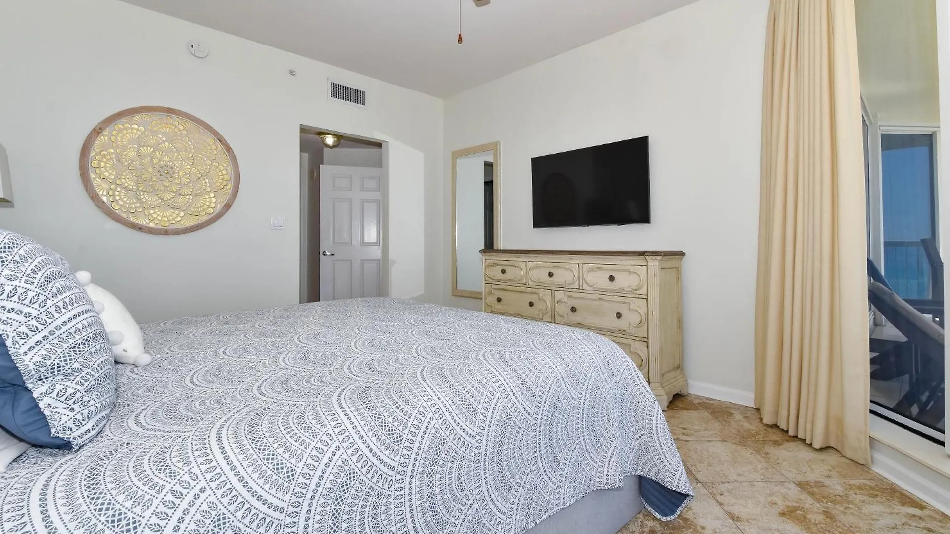 Silver Towers E402 * Destin
