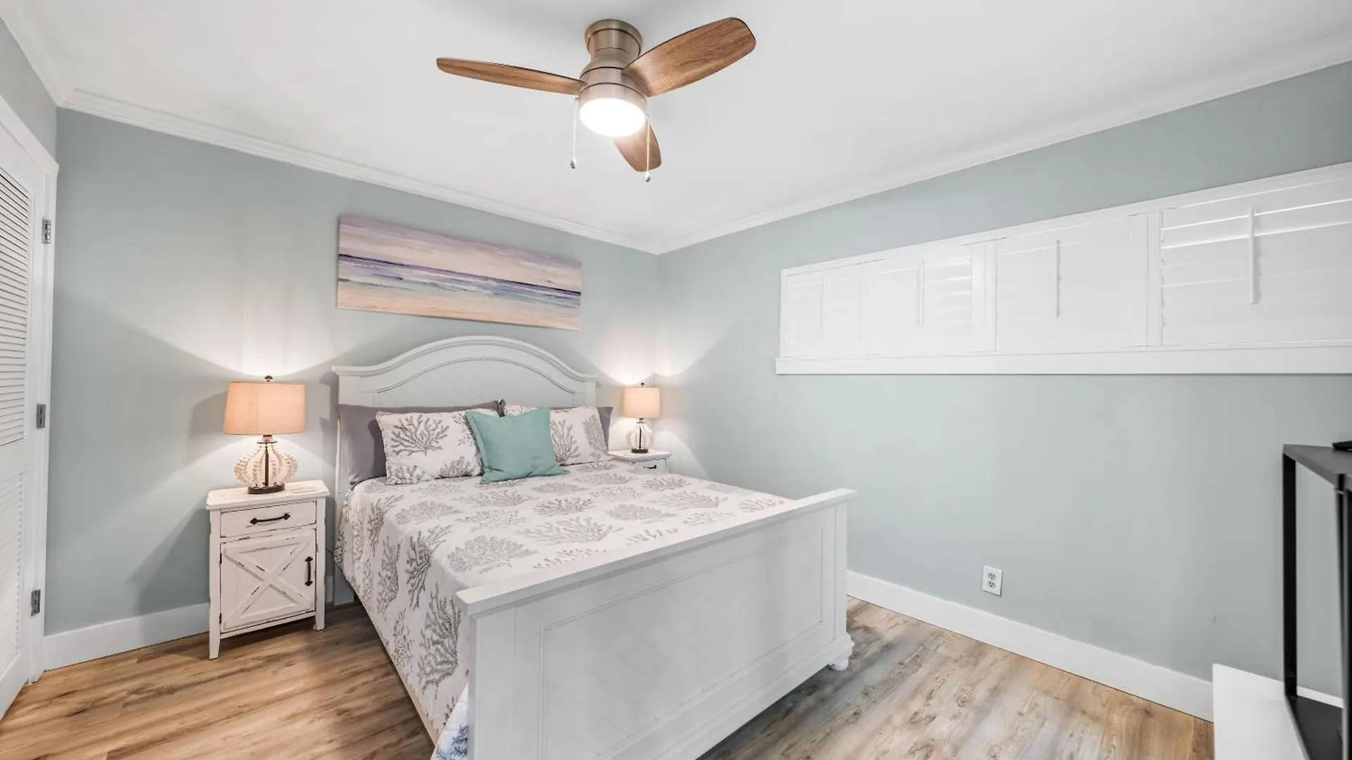 Surf & Racquet Club Unit 723