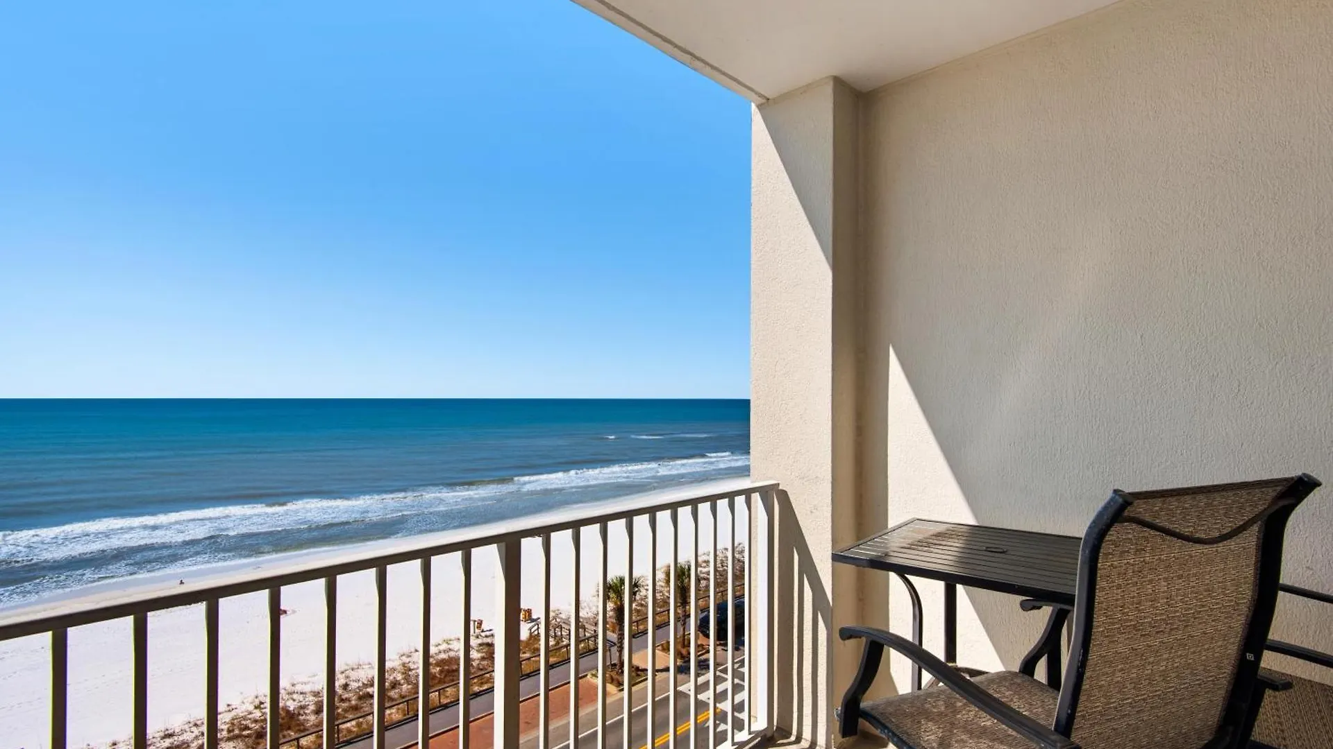 Majestic Sun 607b Destin