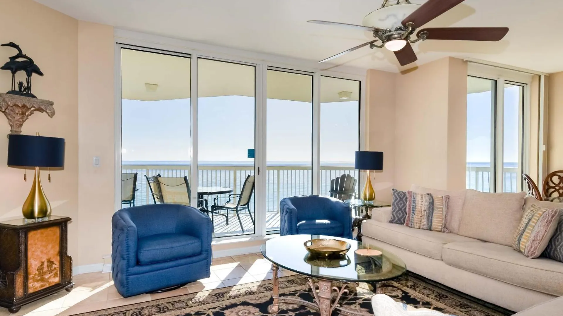 Silver Towers W806 Apartment *