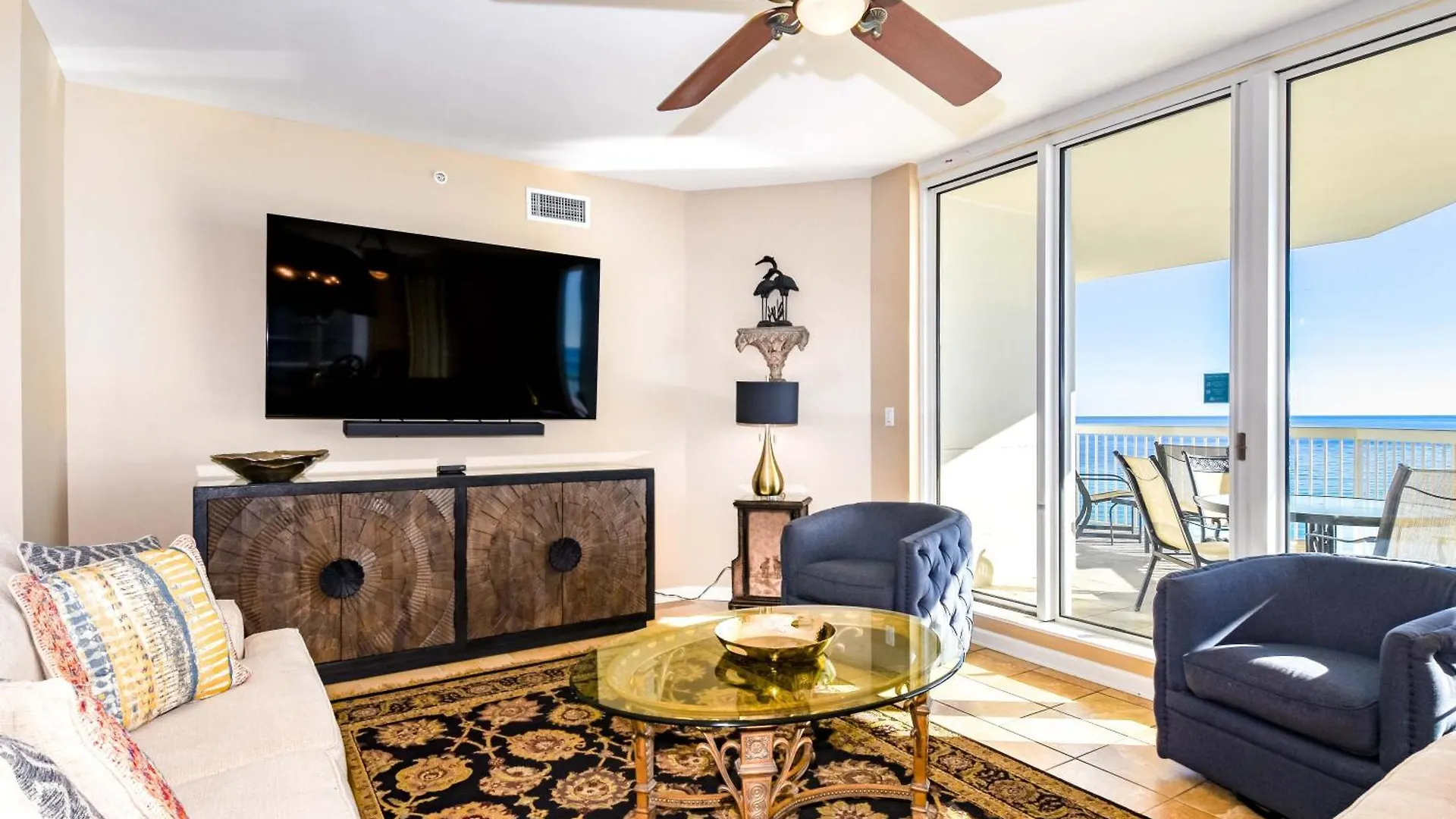 Apartment Silver Towers W806 *