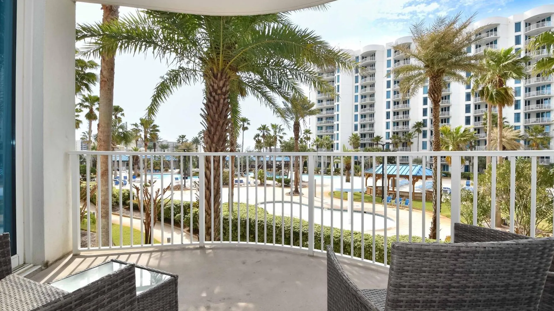 The Palms Of 1209 Junior