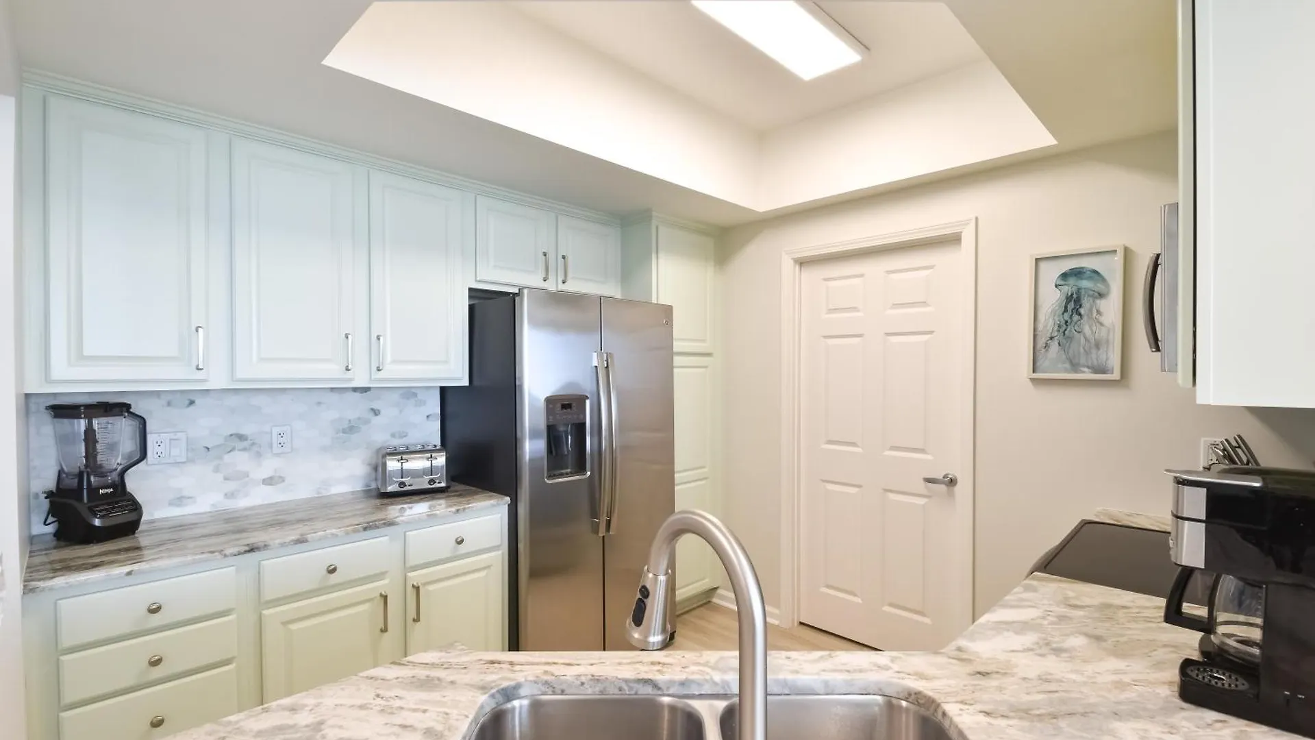 Apartment Silver Towers W902