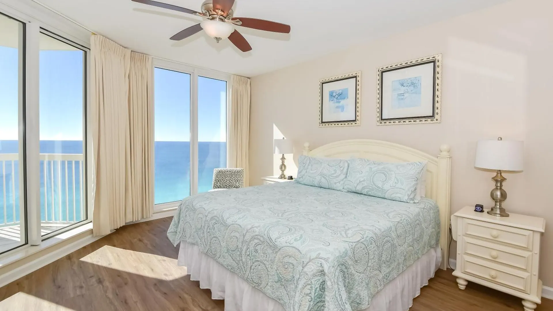 Silver Towers W1603 Destin