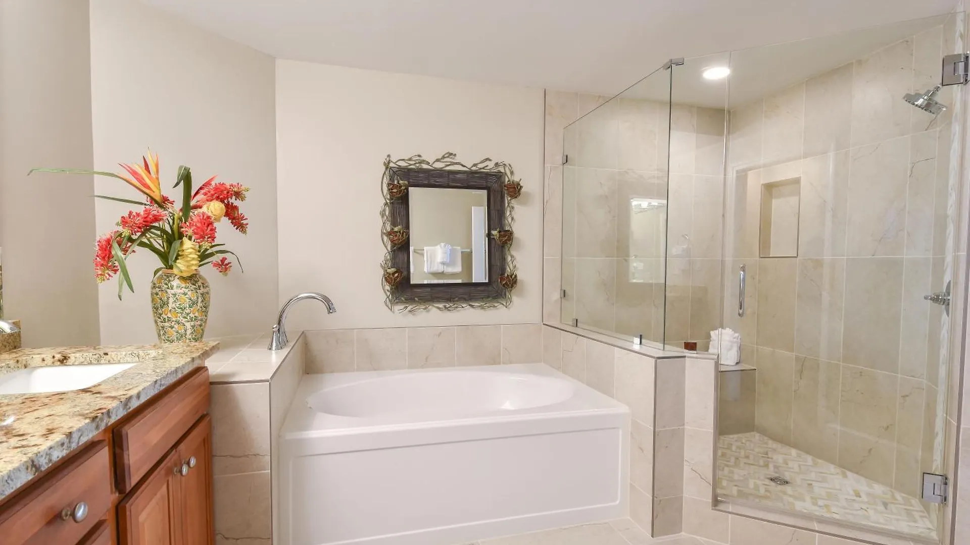 Silver Towers W305 Destin