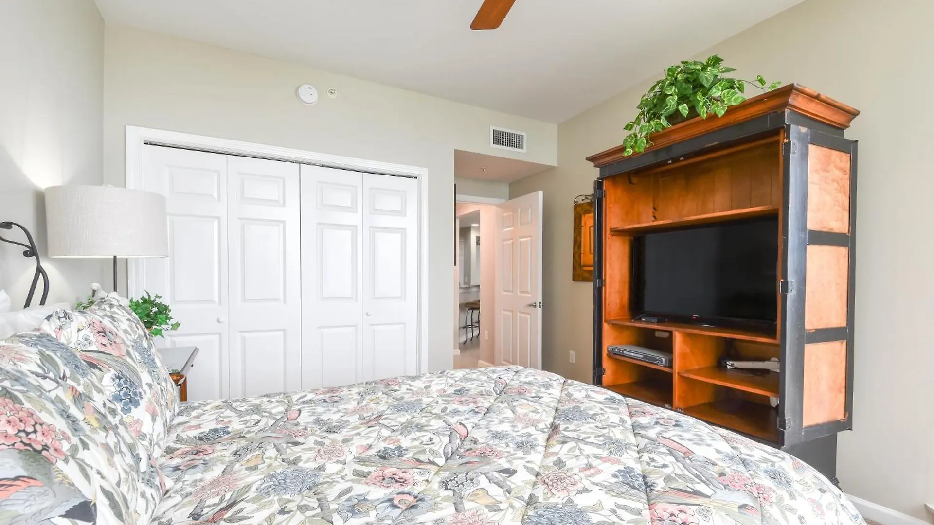 Silver Towers W305 Destin