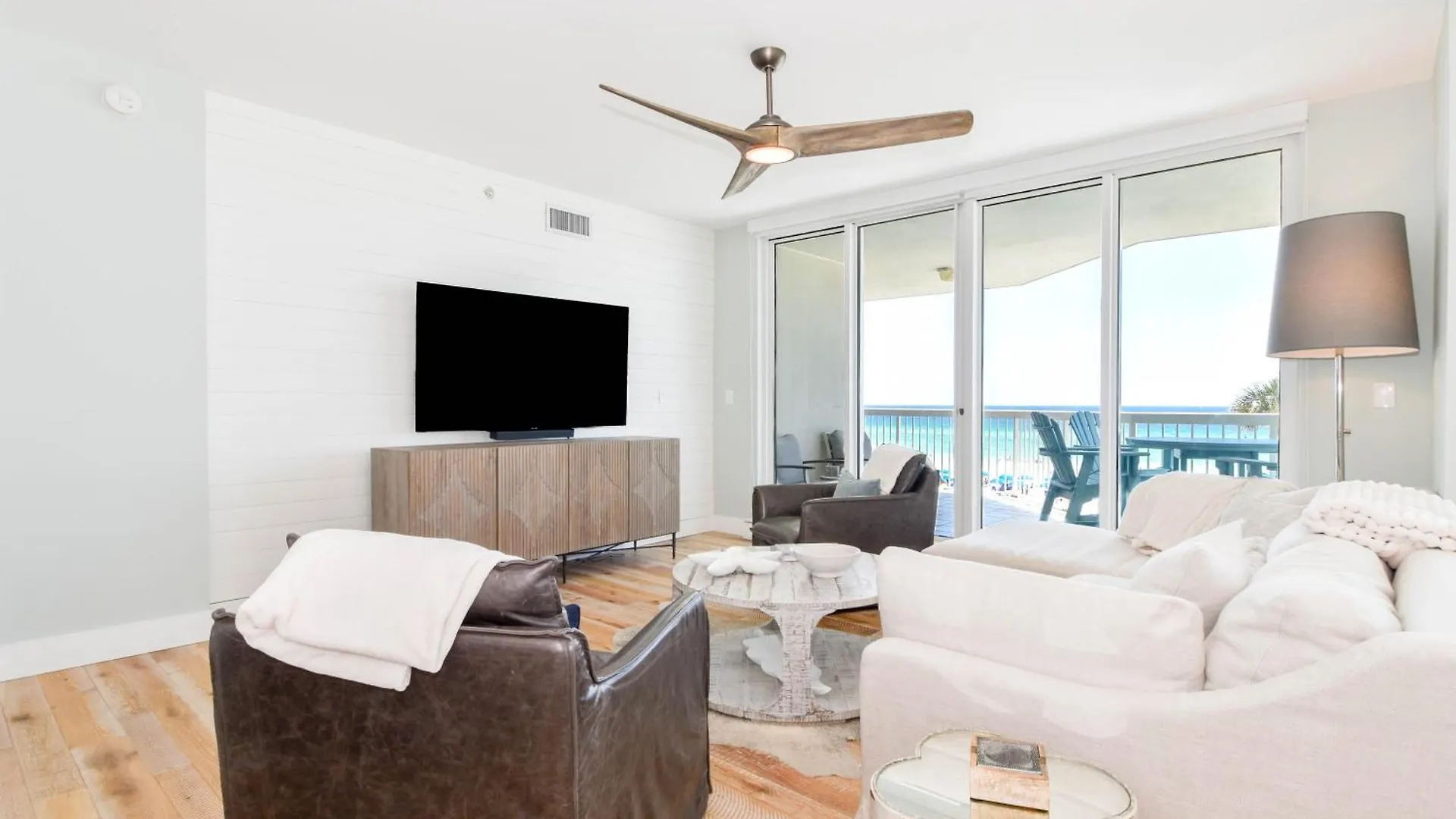 Silver Towers E306 Apartment Destin