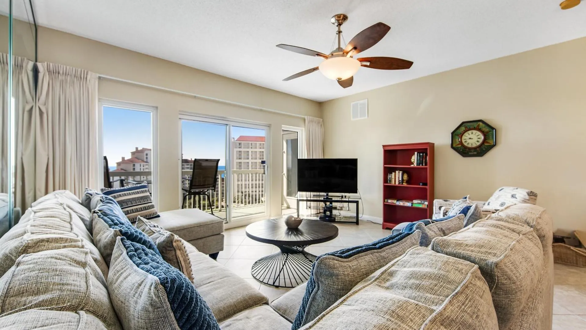 Apartment Tops'l Summit 914