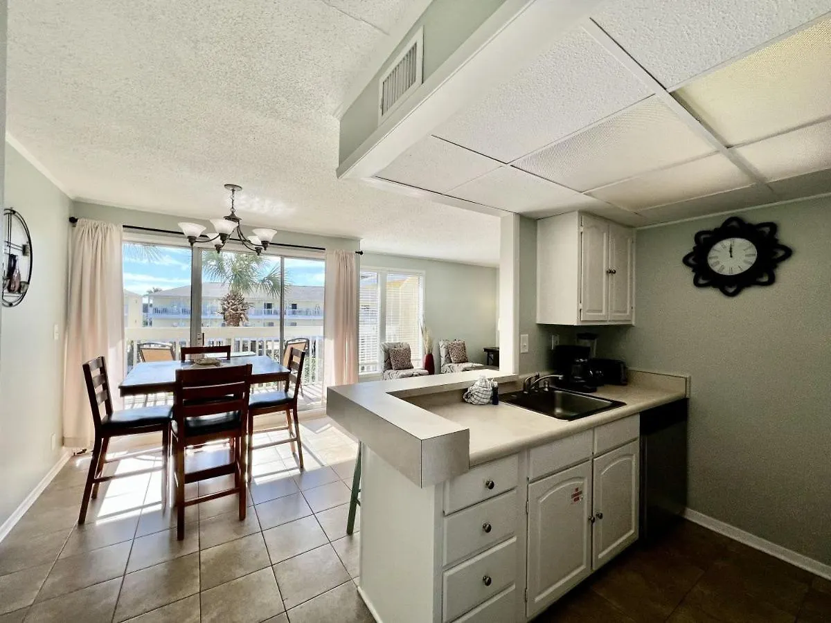 Sandpiper Cover 2031 Near Sleeps 4 Holiday home Destin