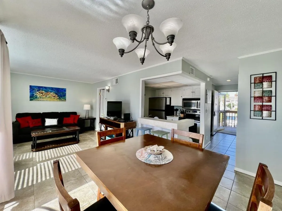 Sandpiper Cover 2031 Near Sleeps 4 Destin