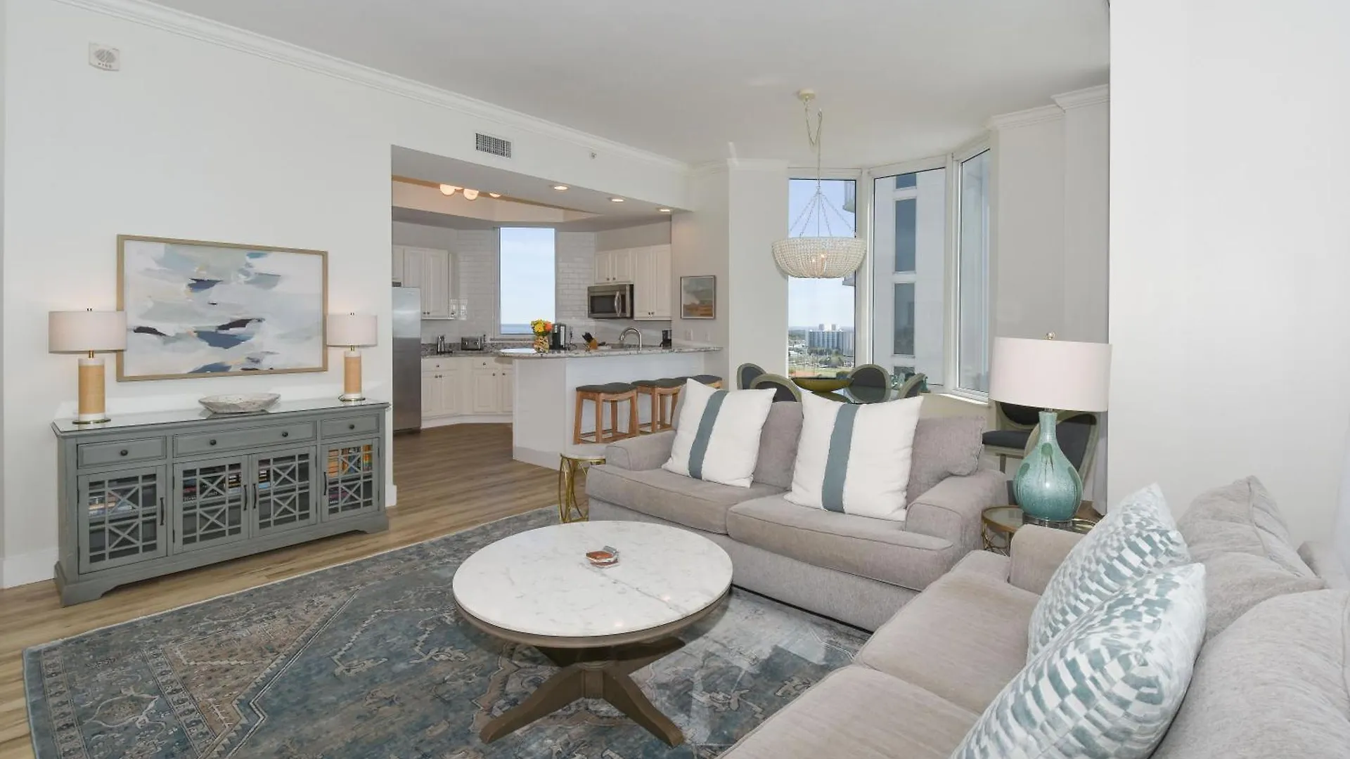Silver Towers W1801 Apartment