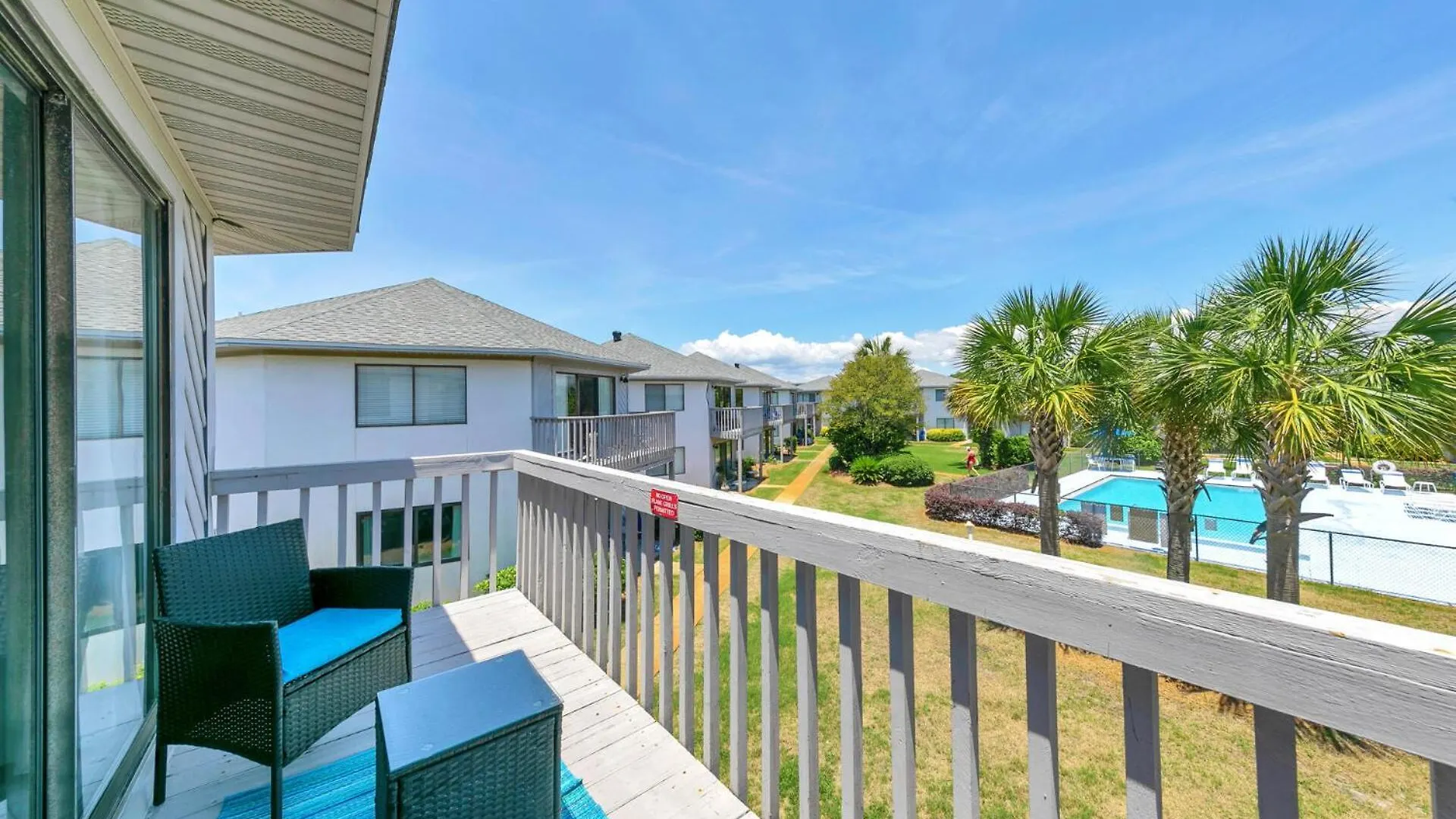 Holiday home Crystal Village Ii Unit 10b- Close To And Pool!