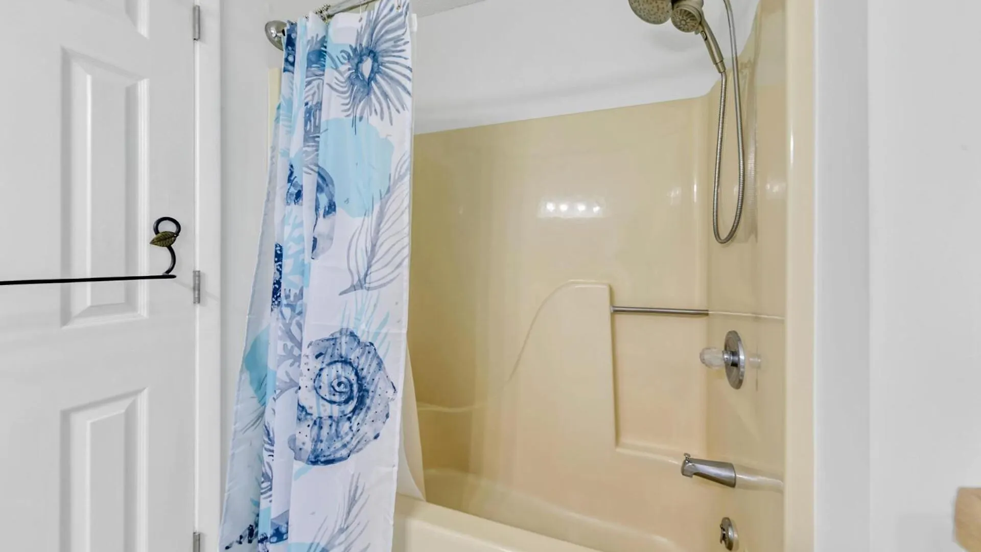 Crystal Village Ii Unit 10b- Close To And Pool! Holiday home *