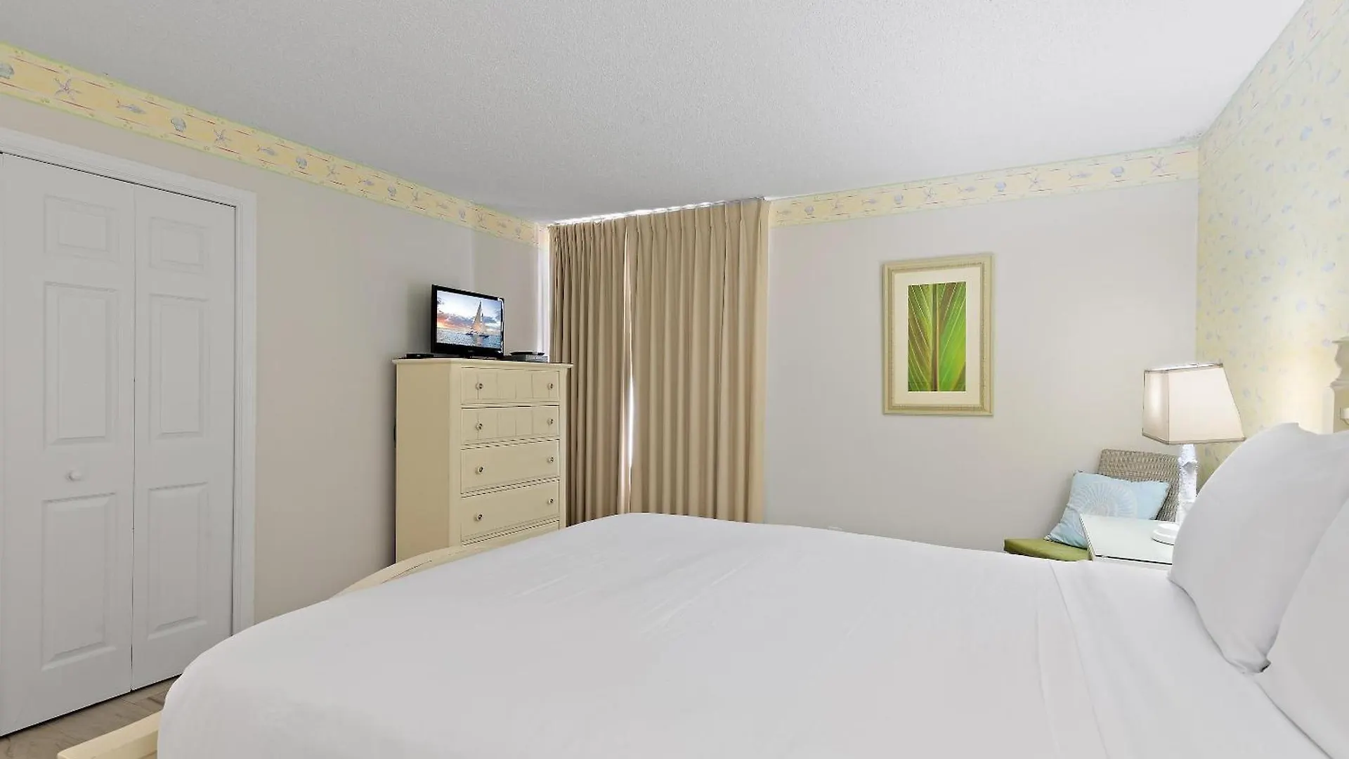 Beachside One 4056 Holiday home