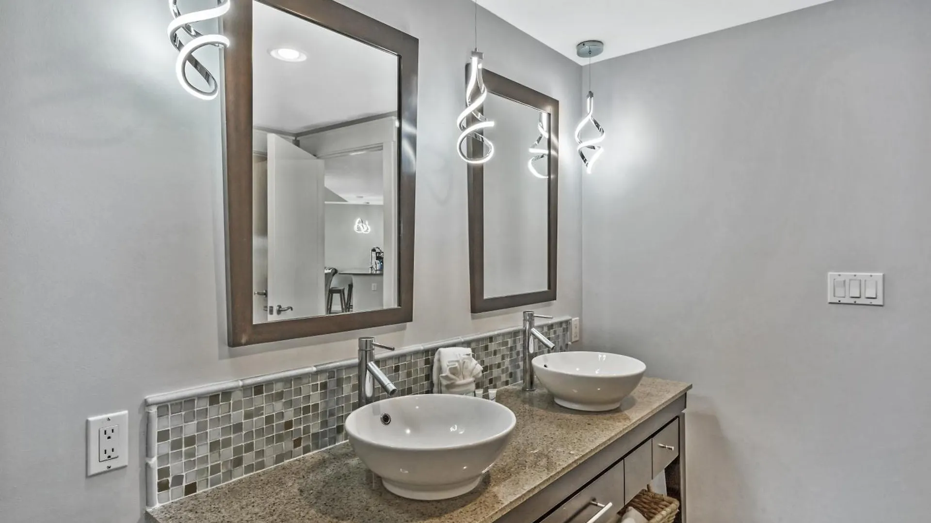 Beautiful One Bedroom Unit - Sandestin - Elation Building Apartment