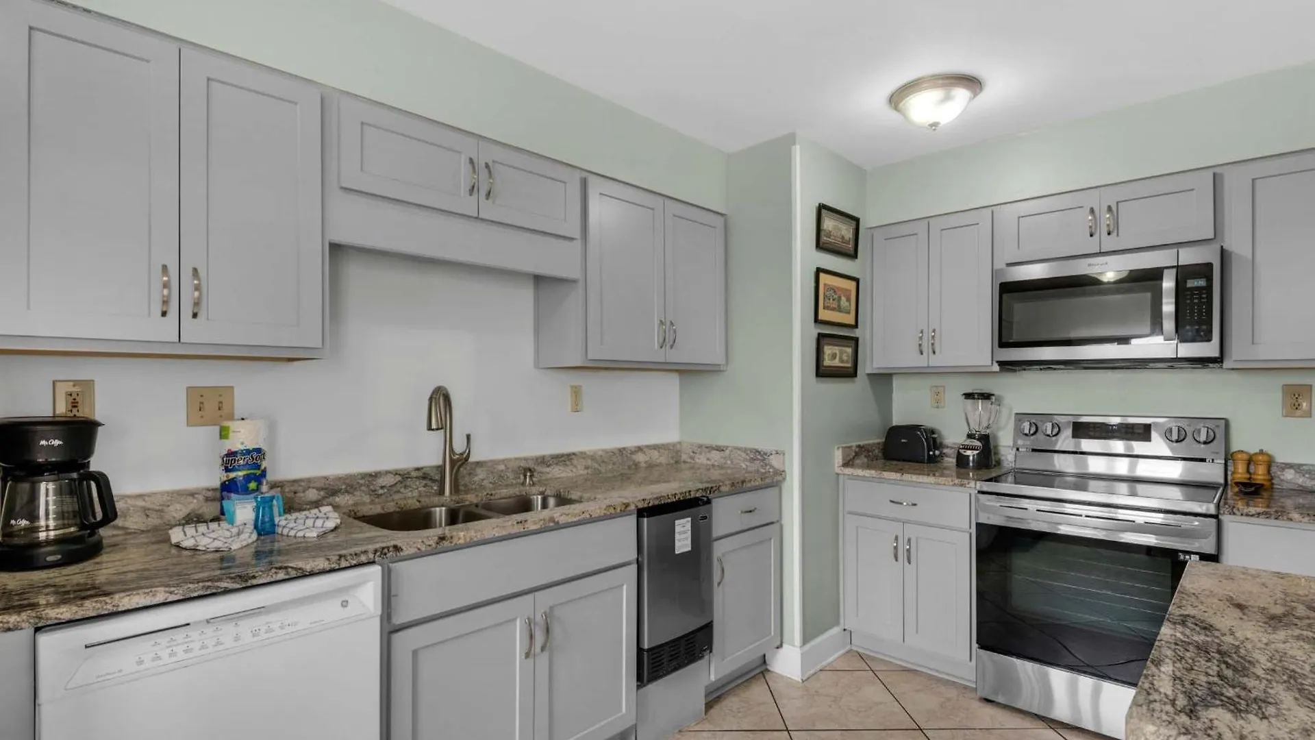 Holiday home Shoreline Towers Townhouse 4-3