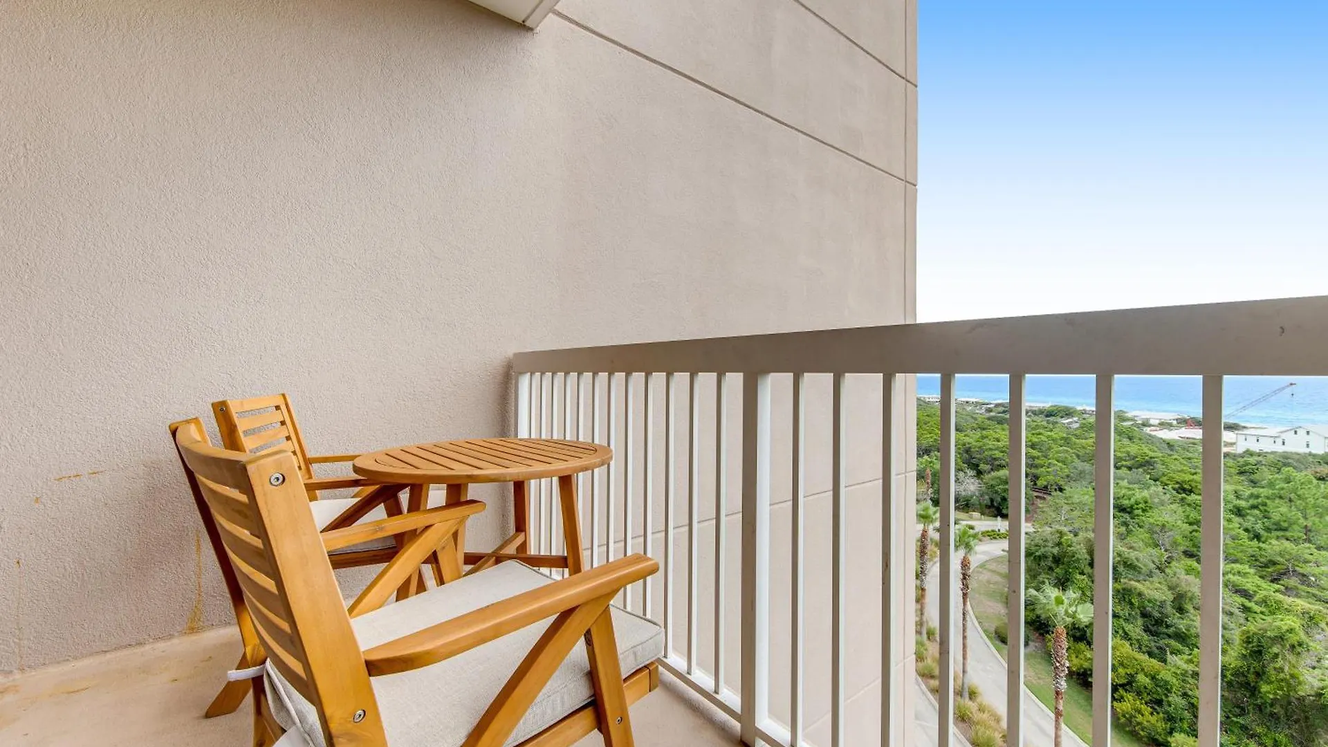Holiday home Tops'l Summit Iii *