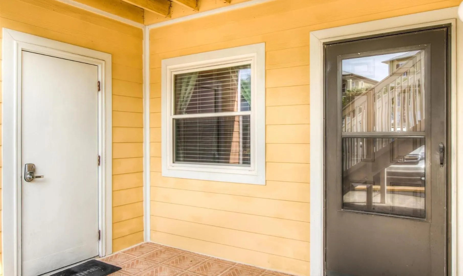 10 A, One Bedroom Apartment