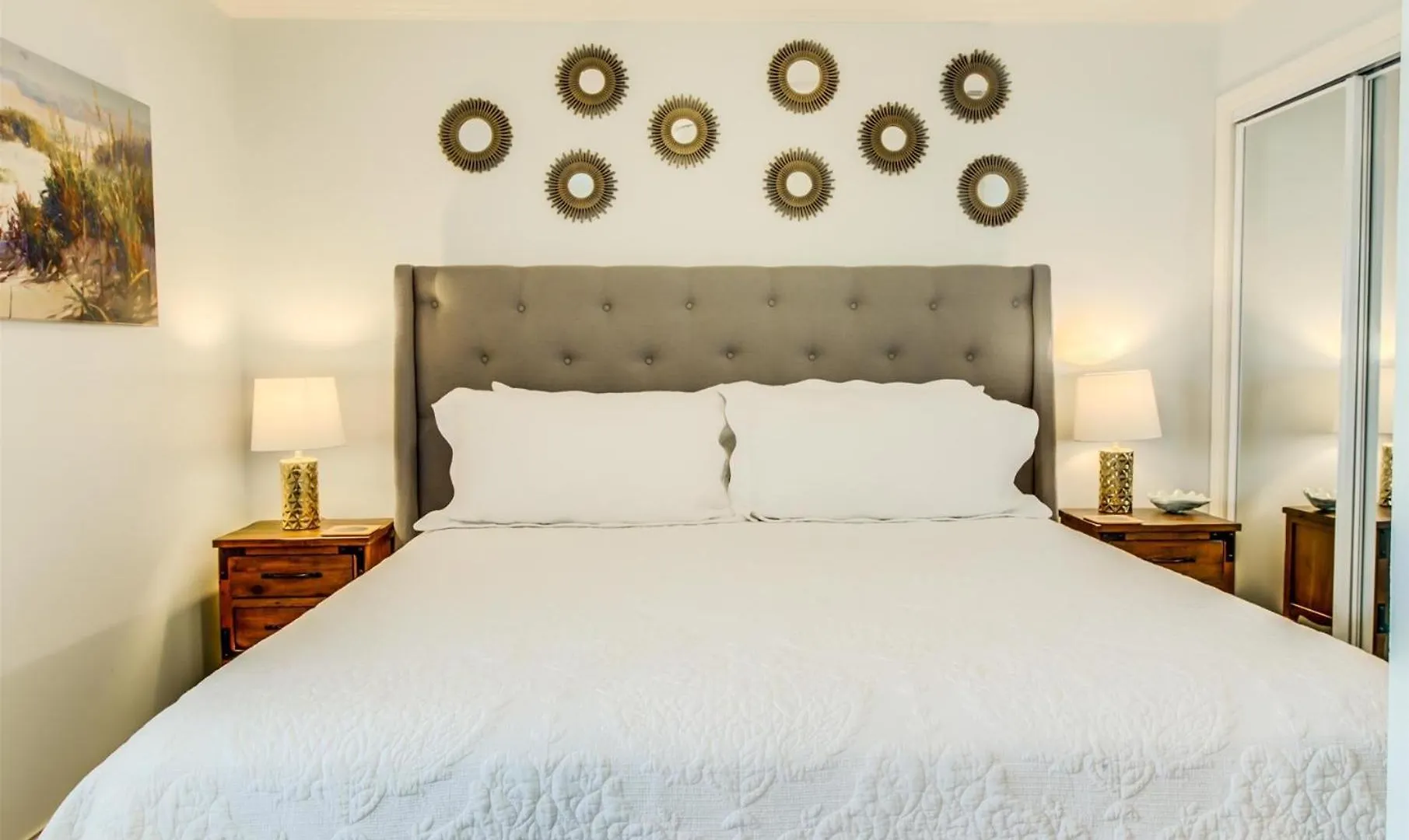 10 A, One Bedroom *