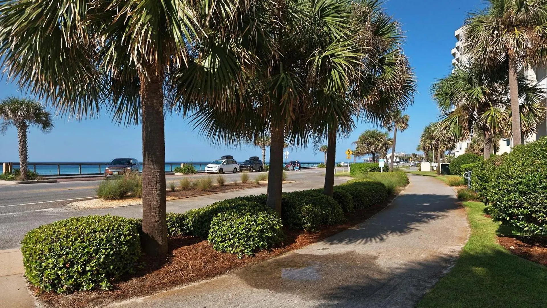 Majestic Sun 609b Destin