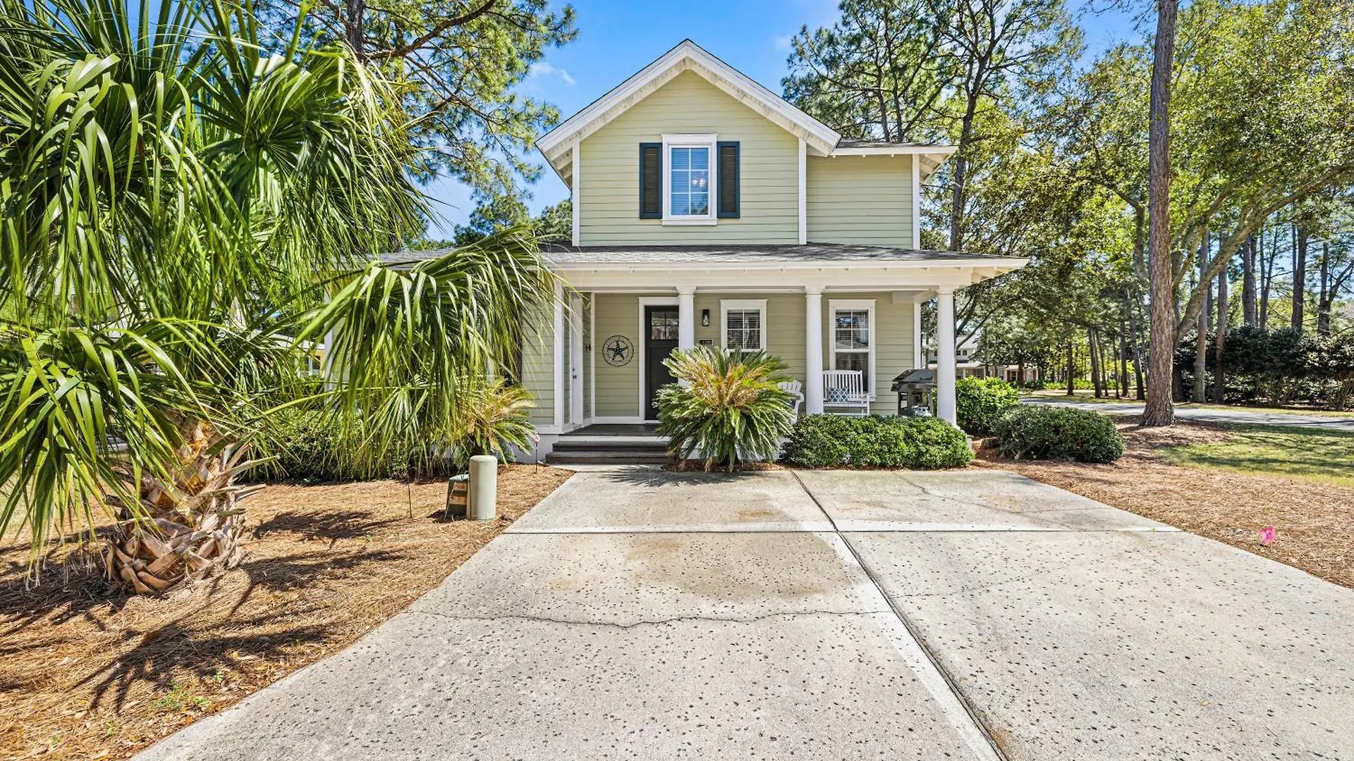 1352 Laurel Grove Holiday home