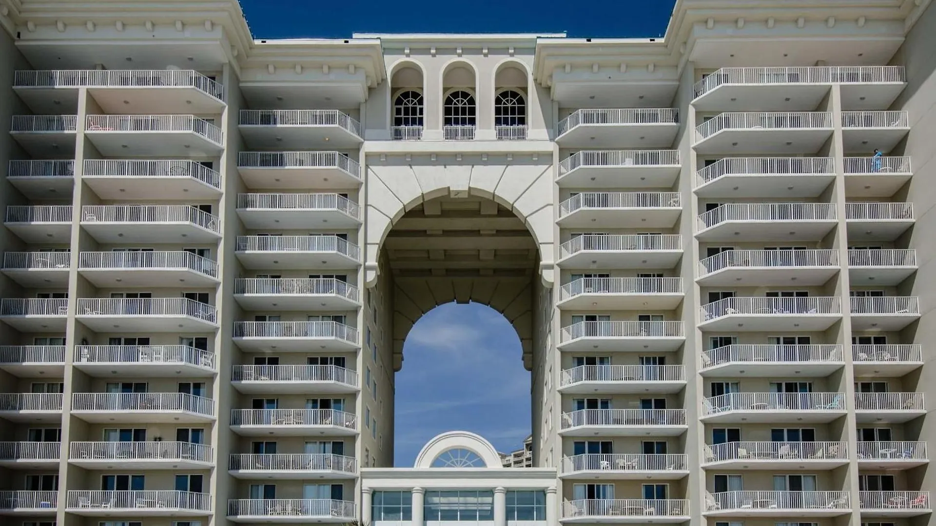 Majestic Sun 813b Destin