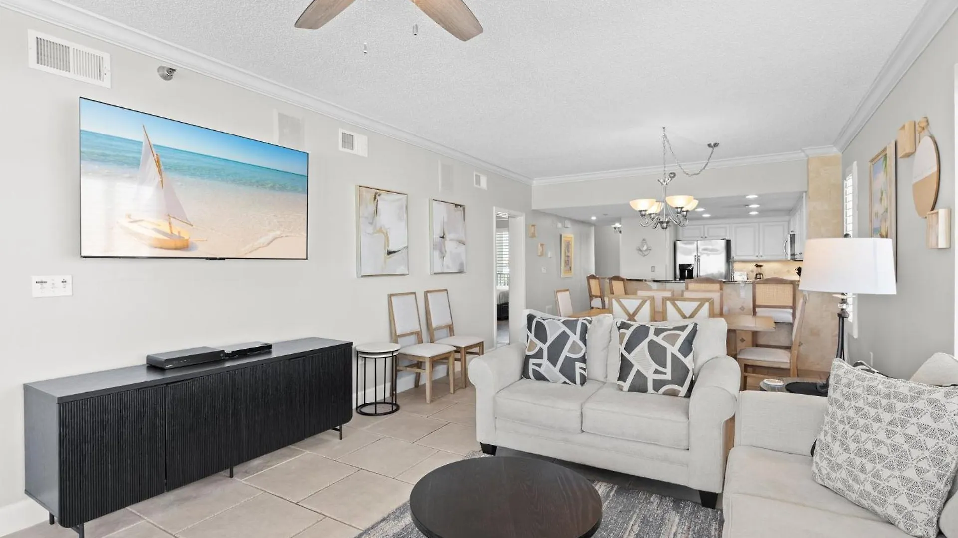 Jade East Towers 0410 By Newman-dailey Destin