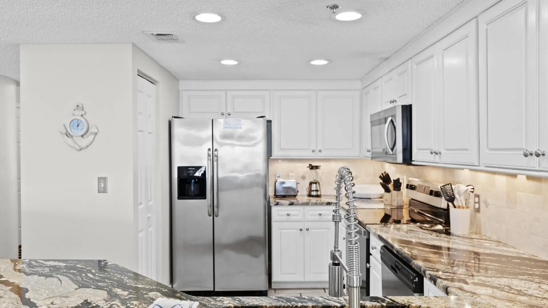 Holiday home Jade East Towers 0410 By Newman-dailey