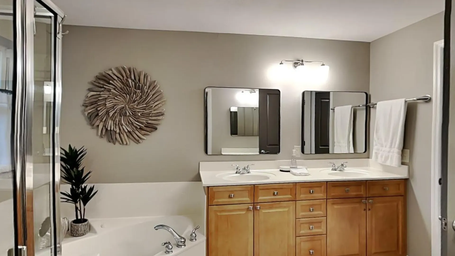 Mediterranea #204b Destin