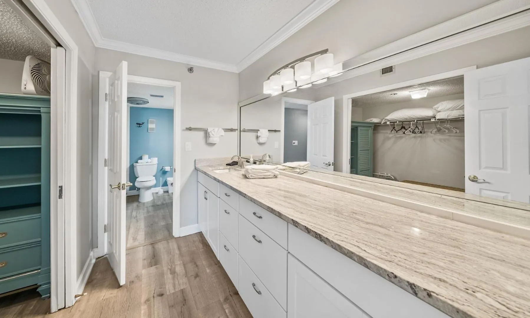 Coastal Tides At Enclave 403a Destin