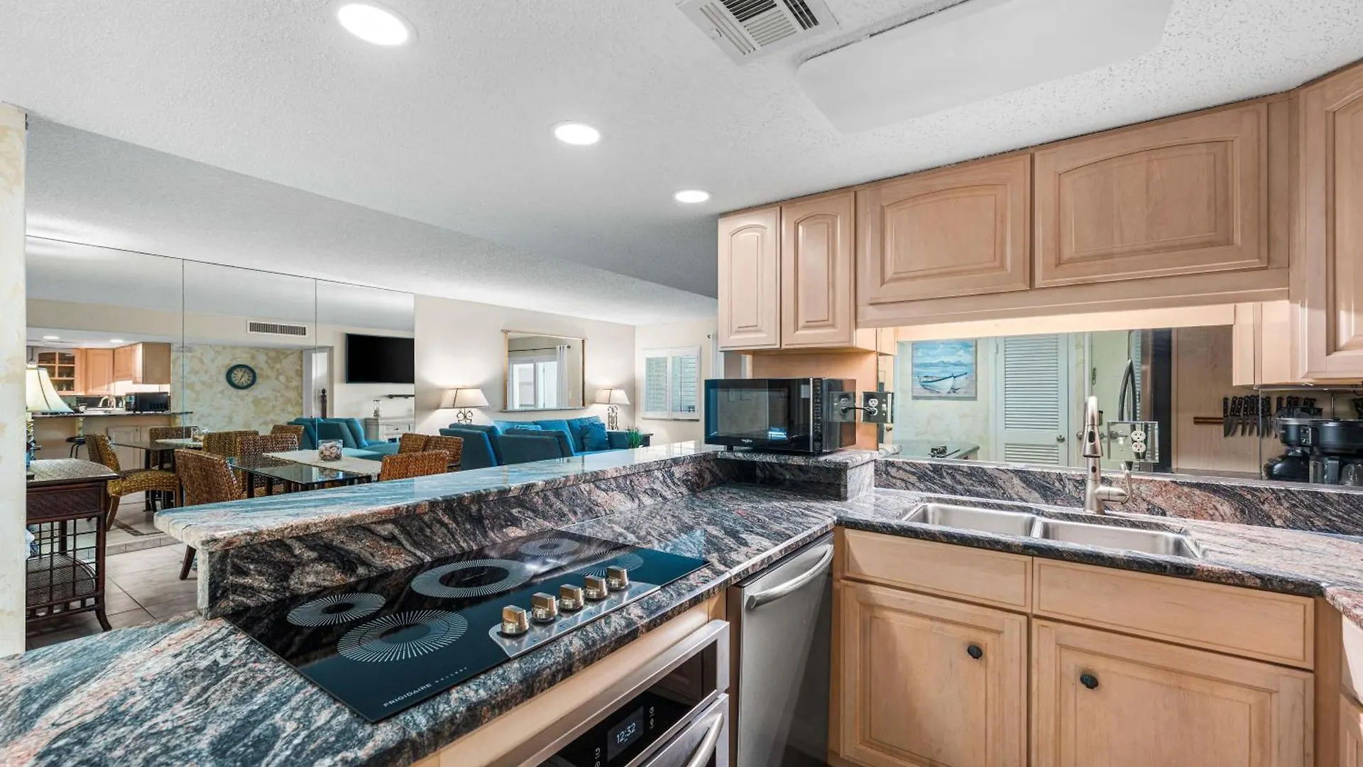 Surf And Racquet Unit 705 Holiday home Destin