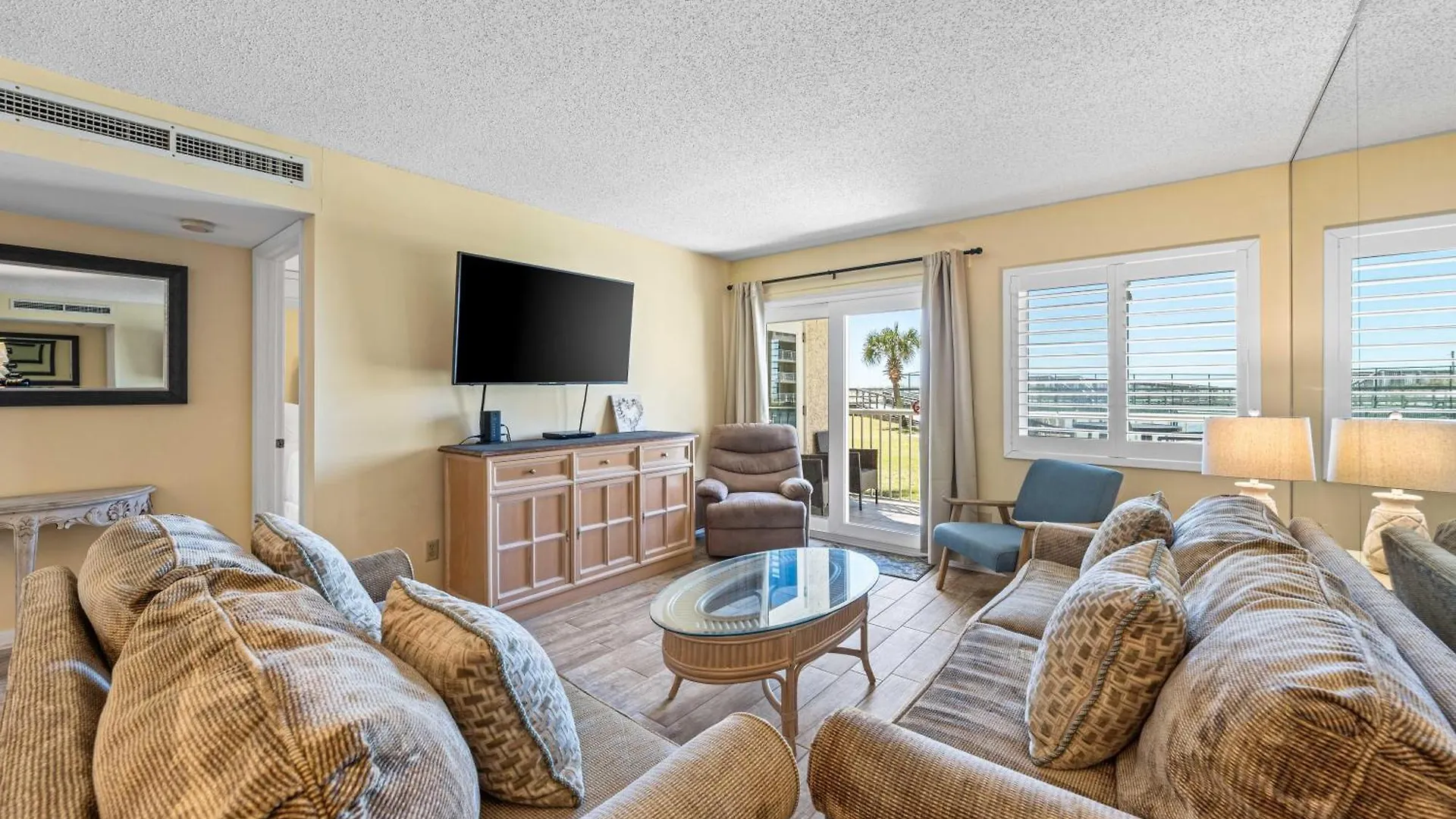 Surf And Racquet Unit 118 * Destin