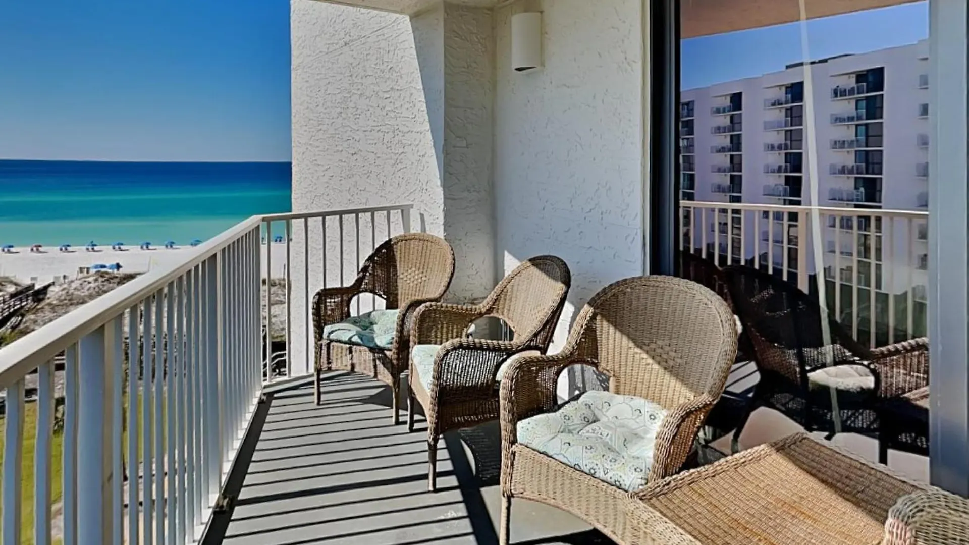 Mainsail 255 * Destin