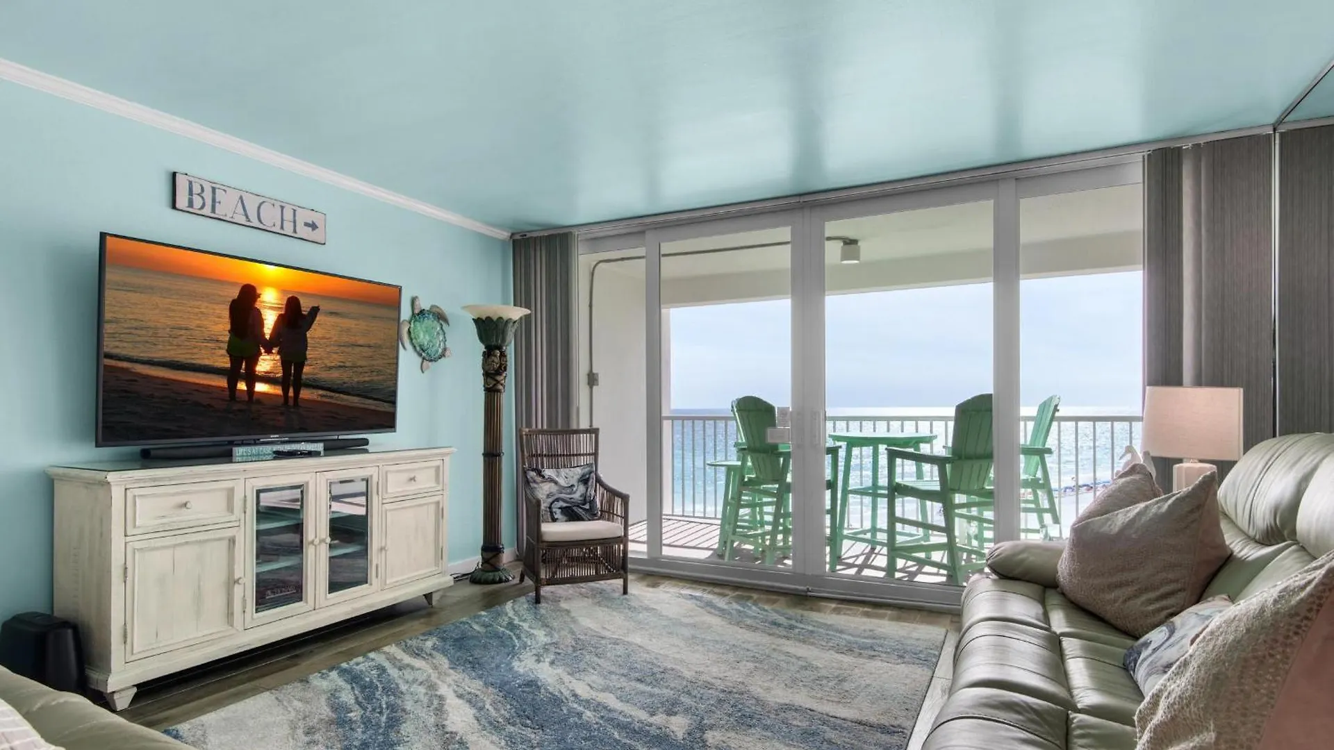 Shoreline Towers 1073
